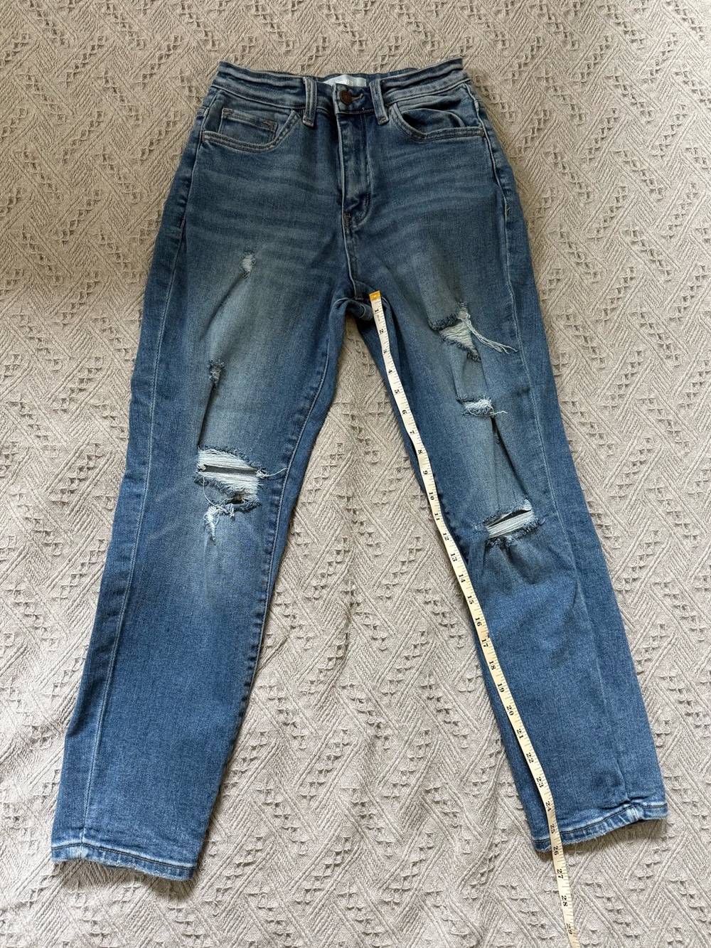 Vervet Straight Leg Jeans – Size 26
